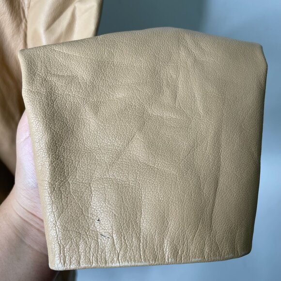 ST. John Sport by Marie Gray Women's Cream Tan 100% Leather Jacket Size Large - Picture 10 of 13